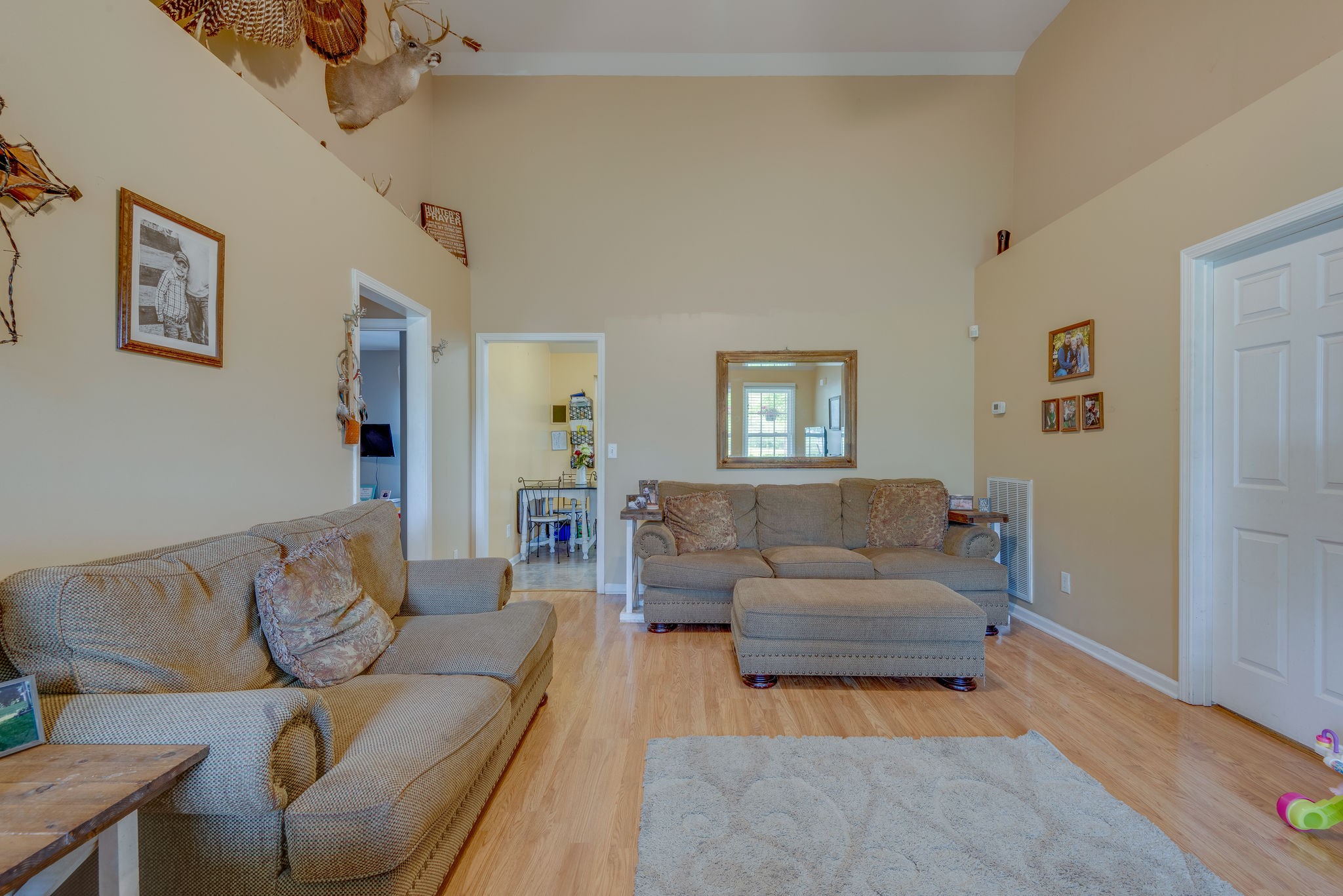 1069 Glendale Road White Bluff, TN 37187 - Photo 5 of 29 Gallery Image 5