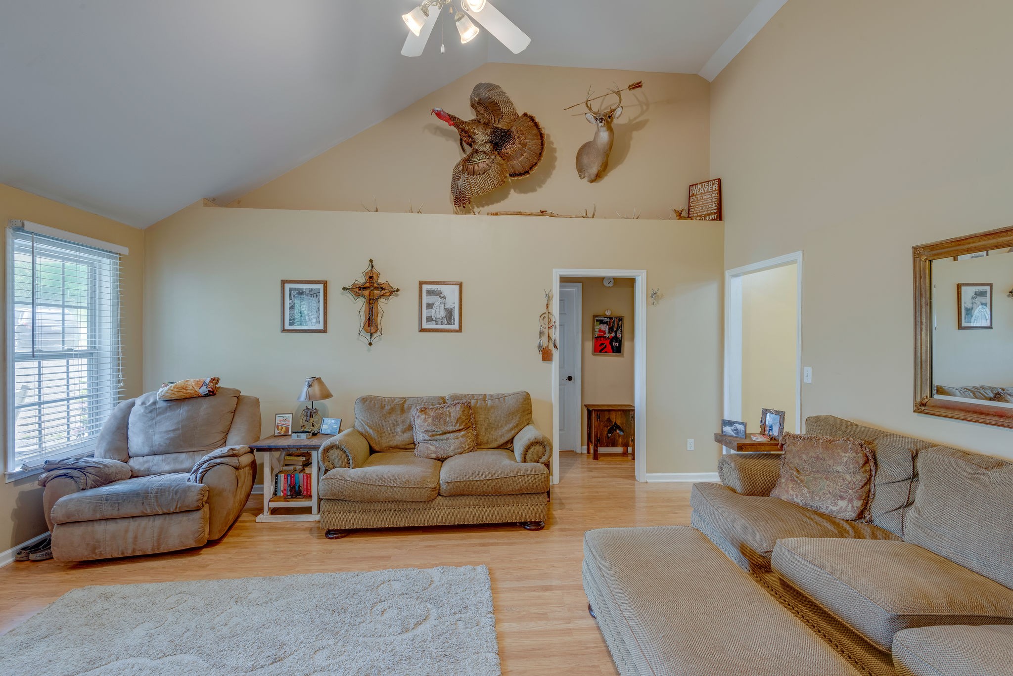 1069 Glendale Road White Bluff, TN 37187 - Photo 6 of 29 Gallery Image 6