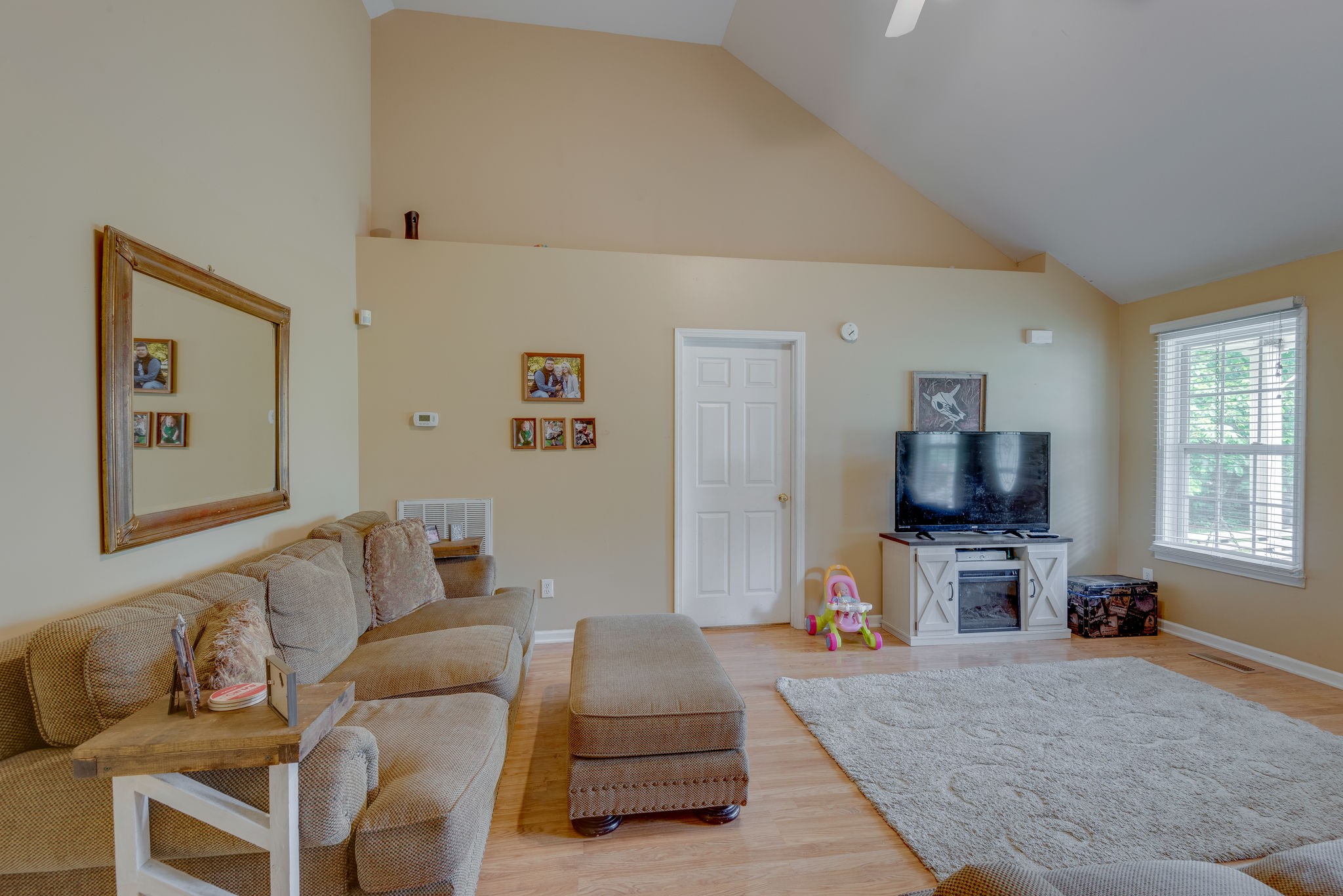 1069 Glendale Road White Bluff, TN 37187 - Photo 7 of 29 Gallery Image 7