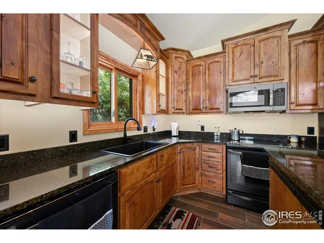 $635,000 | 200 Falls Creek Drive, Bellvue, CO 80512