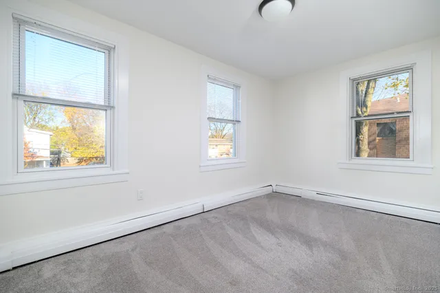 $2,500 | 6 Fremont Place, Norwalk, CT 06851