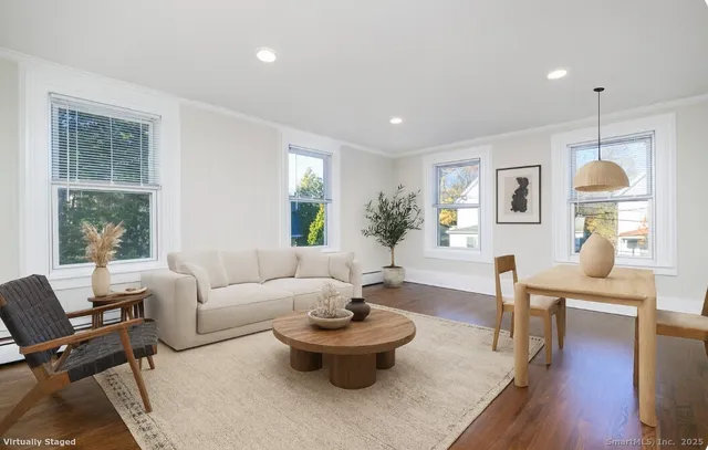 $2,500 | 6 Fremont Place, Norwalk, CT 06851