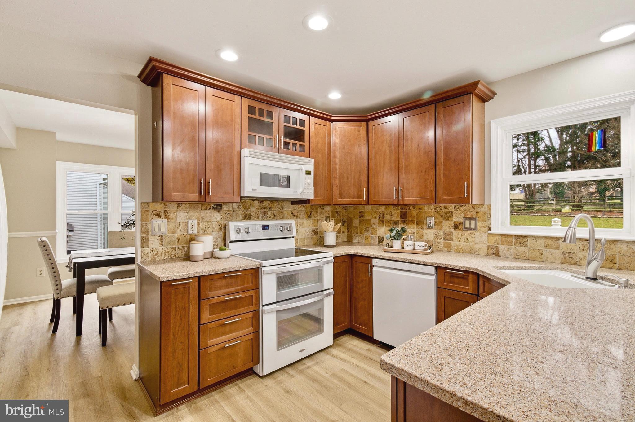 4911 Harrogate Road Ellicott City, MD 21043 - Photo 11 of 73