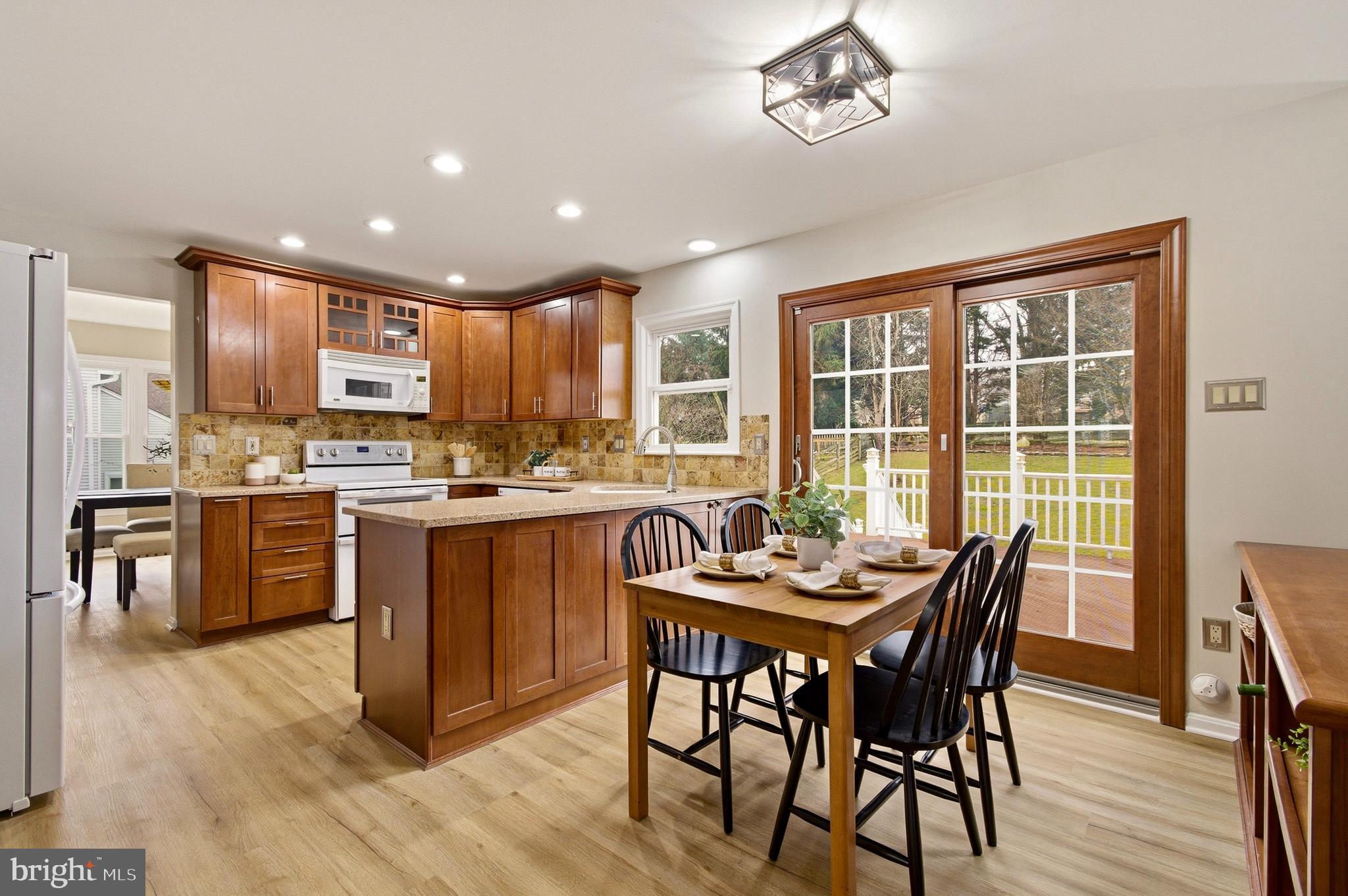 4911 Harrogate Road Ellicott City, MD 21043 - Photo 14 of 73