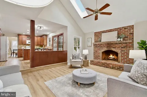 $779,900 | 4911 Harrogate Road, Ellicott City, MD 21043