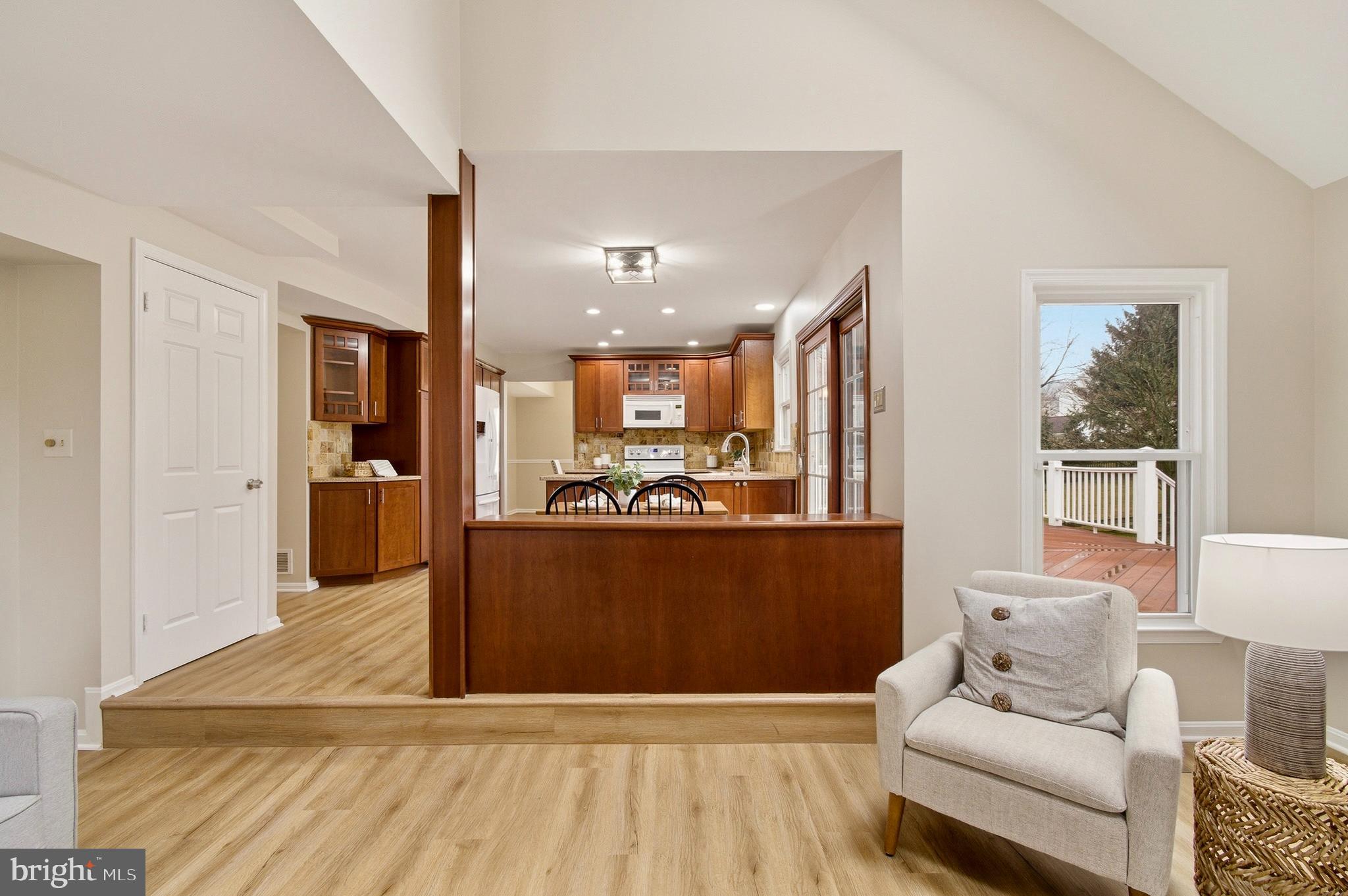 4911 Harrogate Road Ellicott City, MD 21043 - Photo 26 of 73