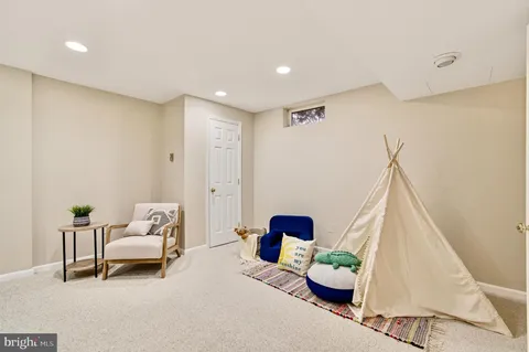 $779,900 | 4911 Harrogate Road, Ellicott City, MD 21043