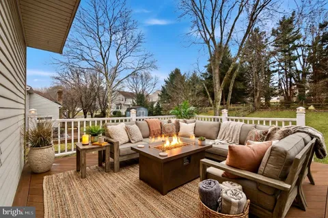 $779,900 | 4911 Harrogate Road, Ellicott City, MD 21043