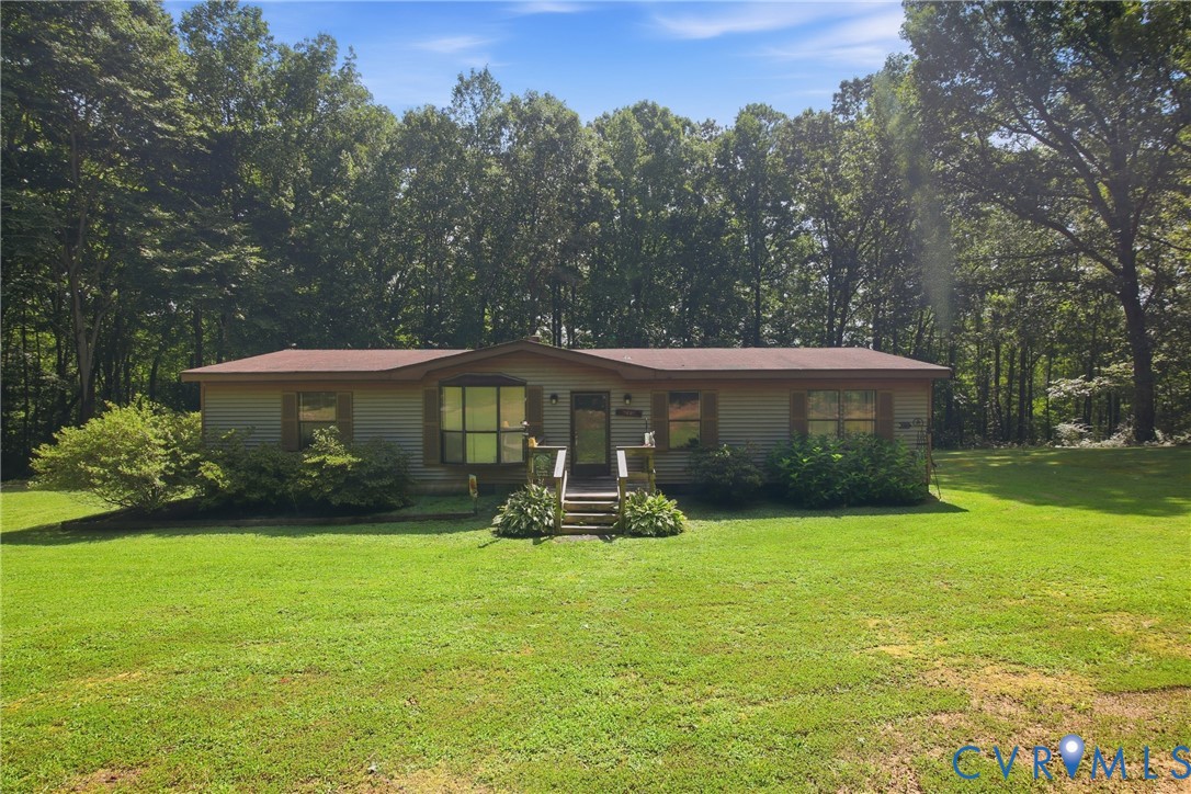 14720 Spring Creek Road Dinwiddie, VA 23841 - Photo 4 of 32 Gallery Image 4