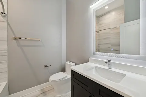 $549,900 | 1723 West North Avenue, Unit 1, Chicago, IL 60622