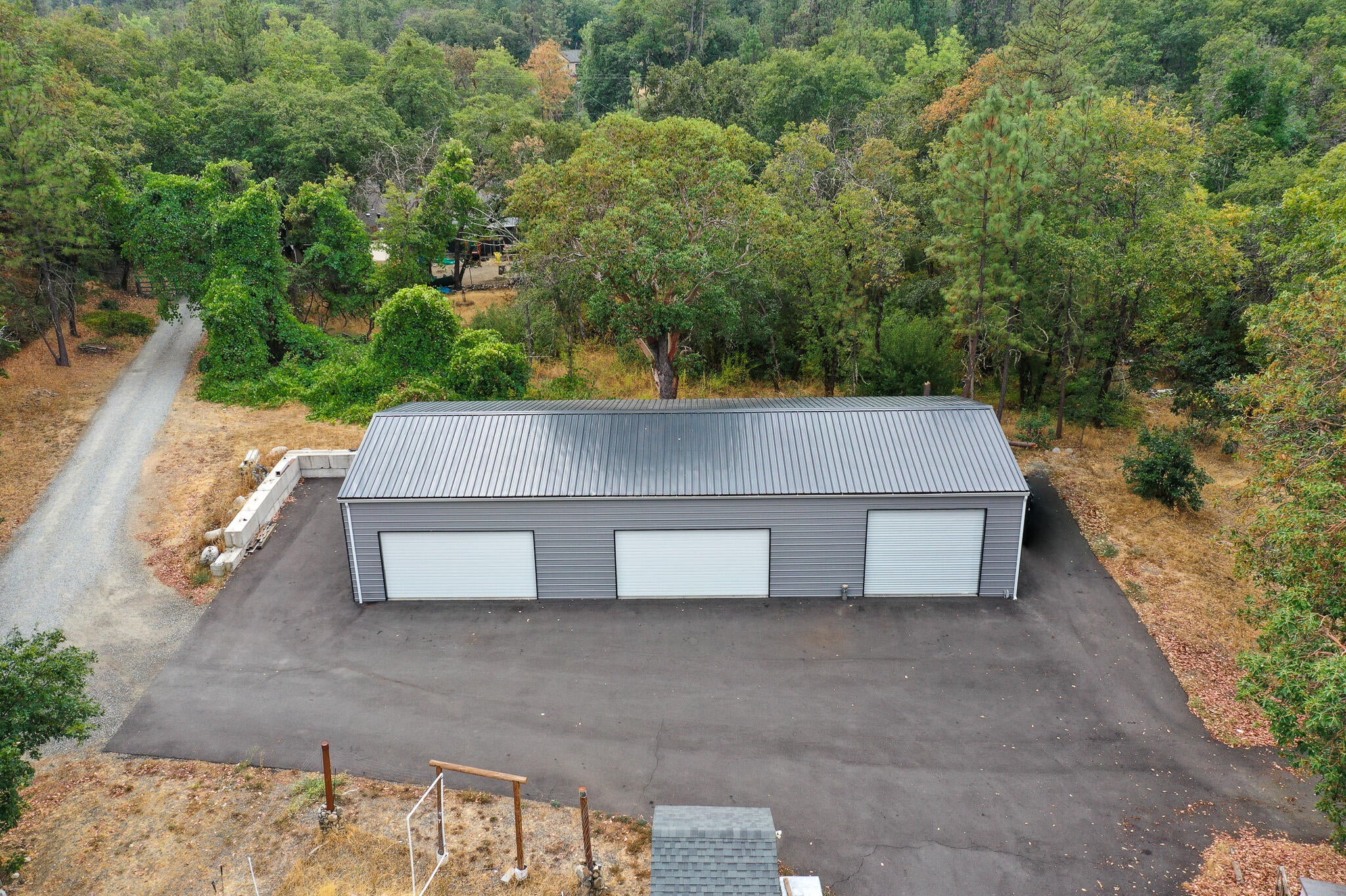 4782 Old Stage Road Central Point, OR 97502 - Photo 35 of 43 DJI_0547