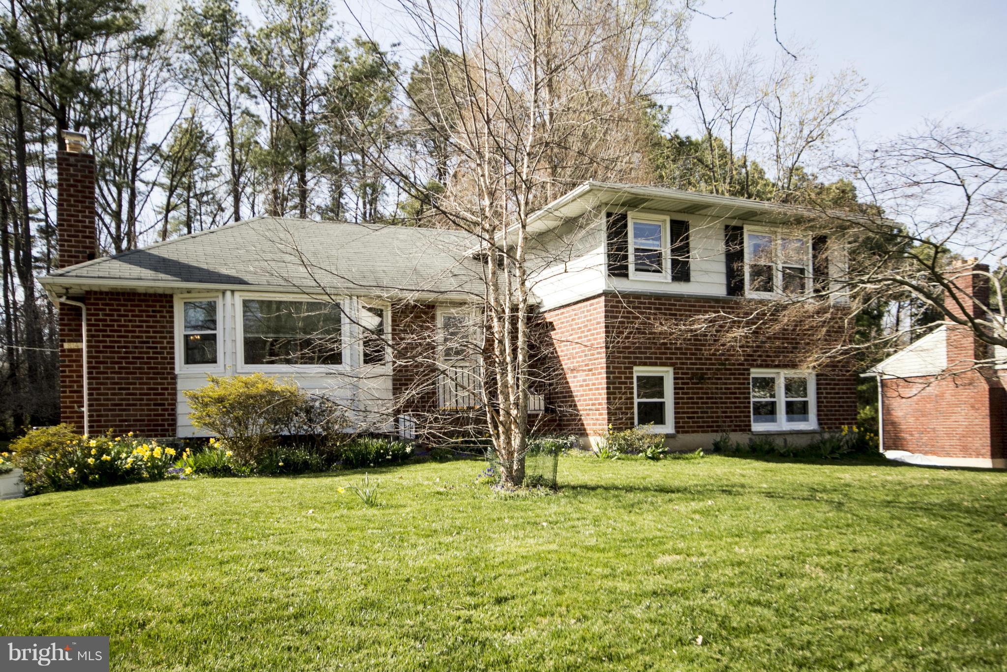 814 Shelley Road Towson, MD 21286 - Photo 1 of 21 Exterior (Front)