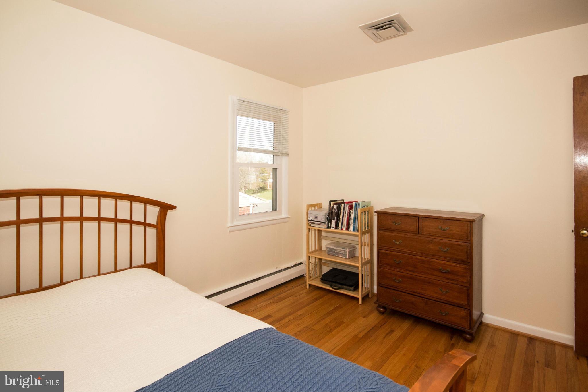 814 Shelley Road Towson, MD 21286 - Photo 12 of 21 Bedroom