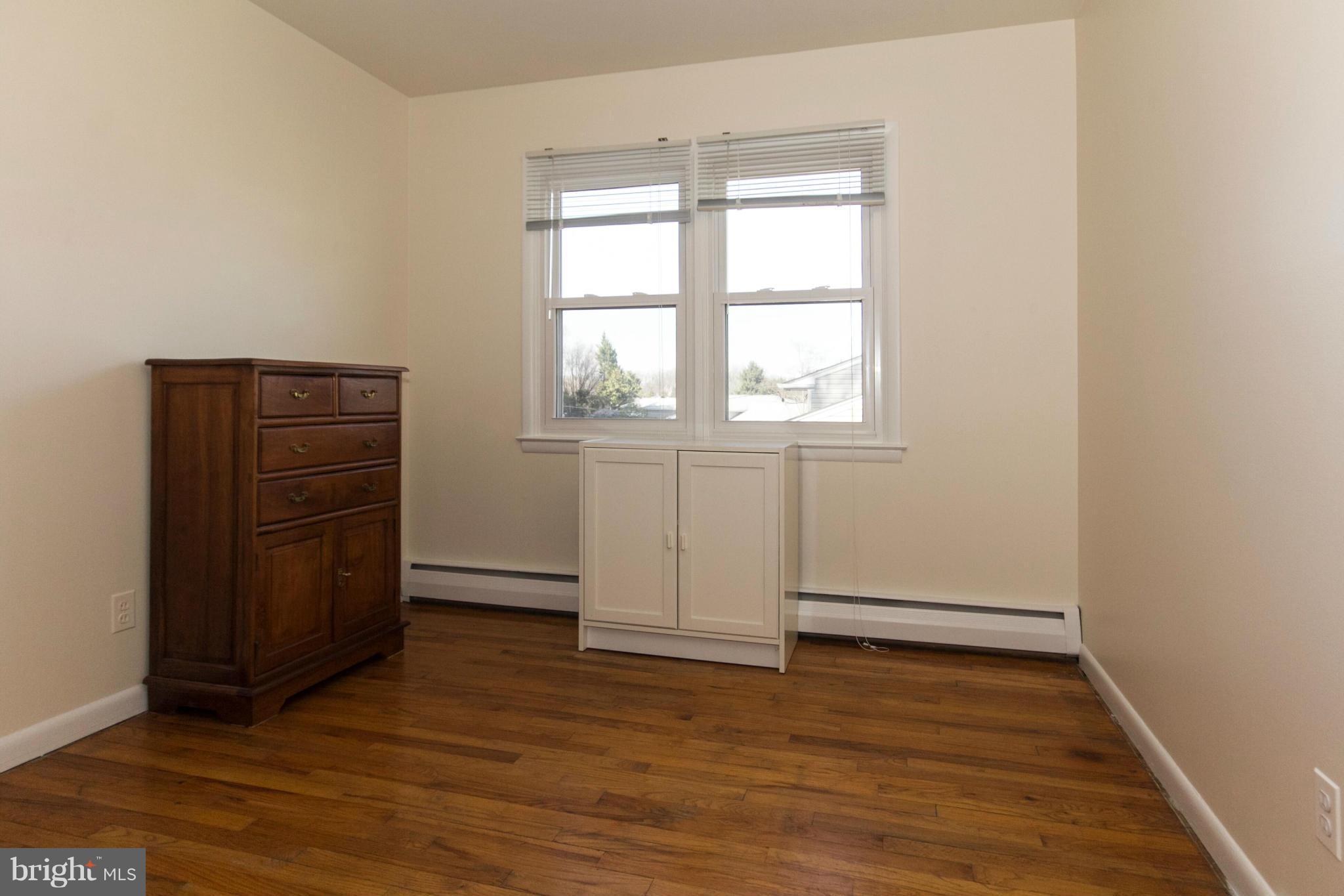 814 Shelley Road Towson, MD 21286 - Photo 16 of 21 Bedroom