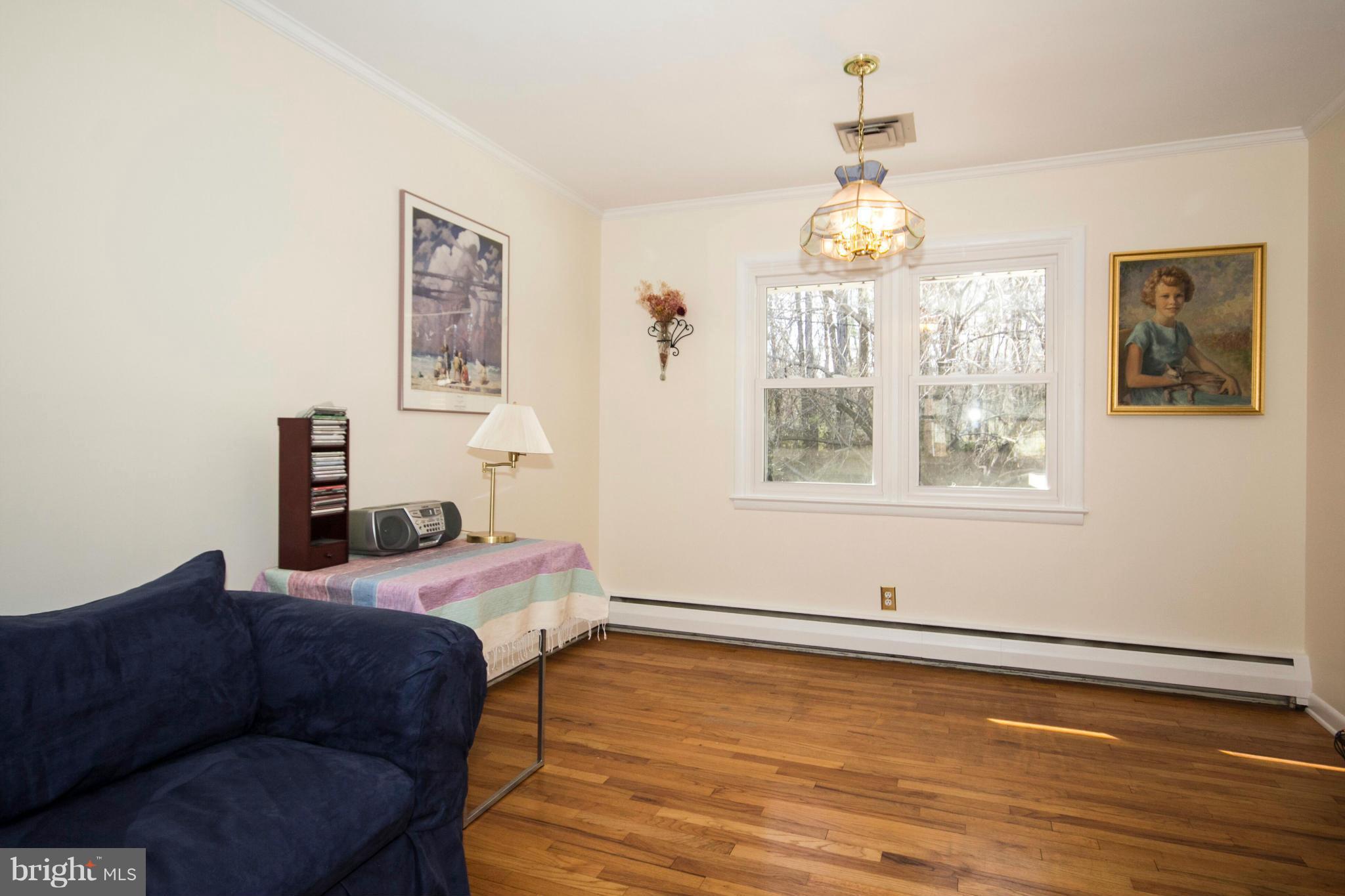 814 Shelley Road Towson, MD 21286 - Photo 8 of 21 Dining Room