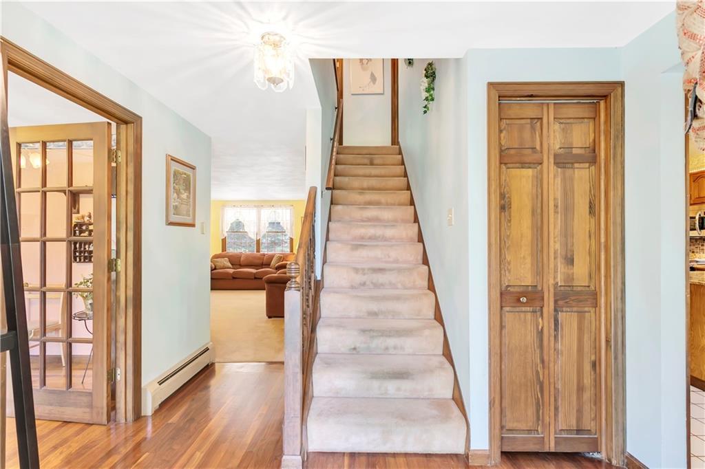 792 Pine Run Road Apollo, PA 15613 - Photo 2 of 25 Entryway