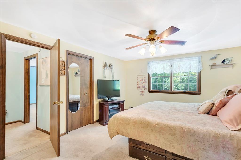 792 Pine Run Road Apollo, PA 15613 - Photo 11 of 25 Master bedroom