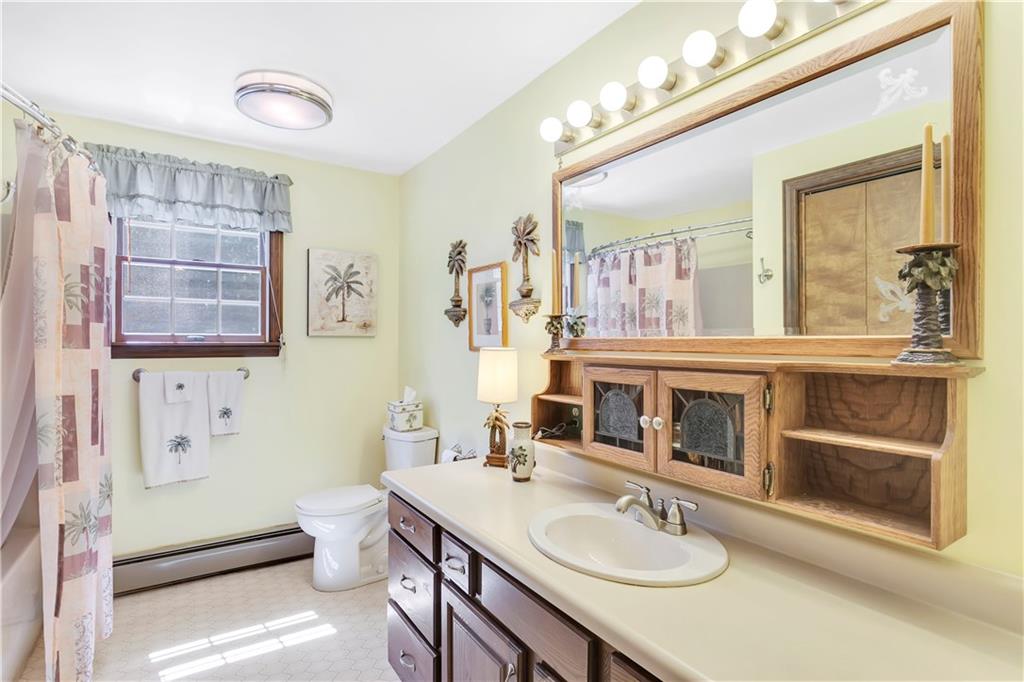 792 Pine Run Road Apollo, PA 15613 - Photo 17 of 25 Full bath