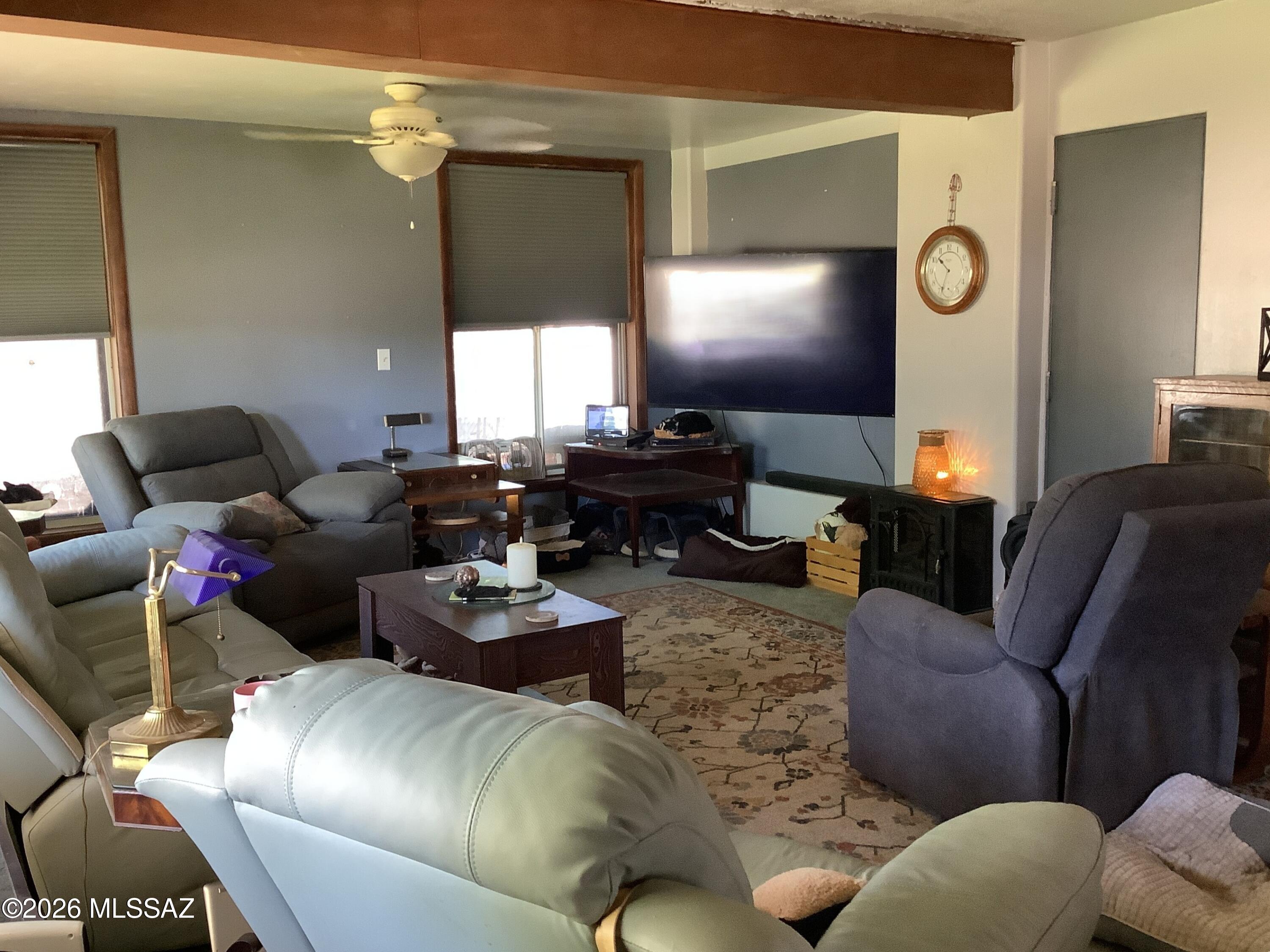 502 3rd Street Bowie, AZ 85605 - Photo 5 of 46 LIVING ROOM