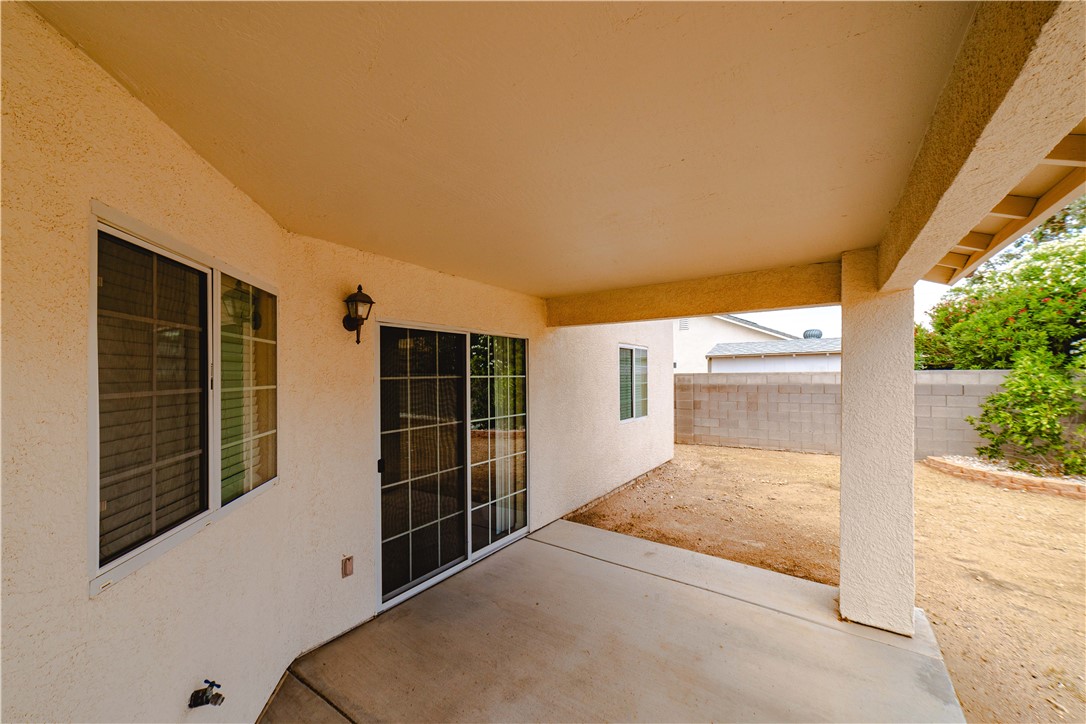 2110 Ranch Road Kingman, AZ 86401 - Photo 30 of 39