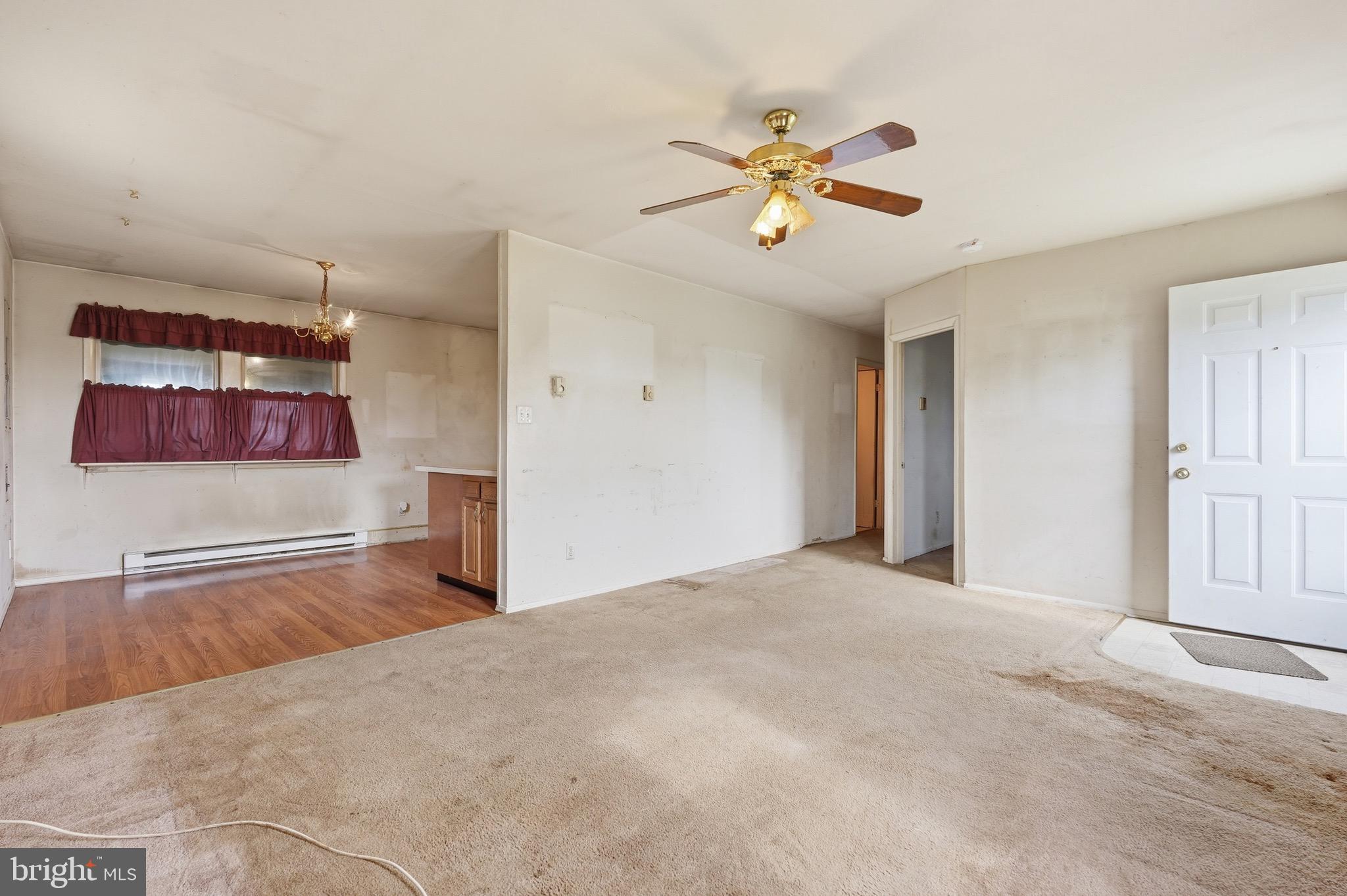 39 Winch Road Perryville, MD 21903 - Photo 6 of 20 Living Room + Dining Room