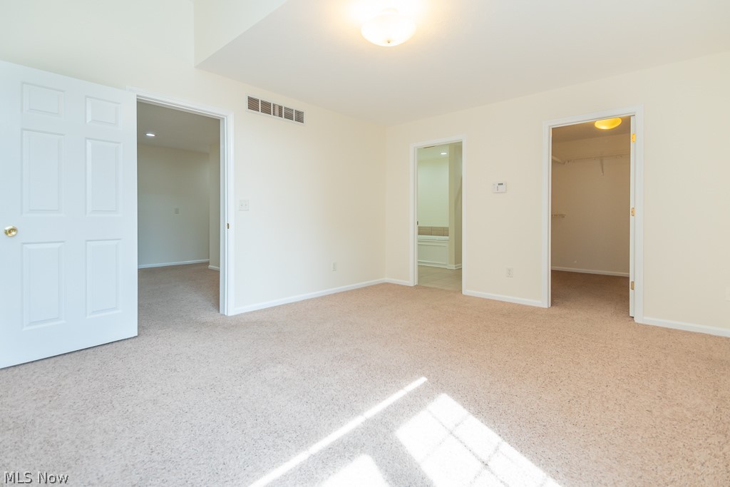 30235 Center Ridge Road, Unit 6 Westlake, OH 44145 - Photo 9 of 13 Master bedroom
