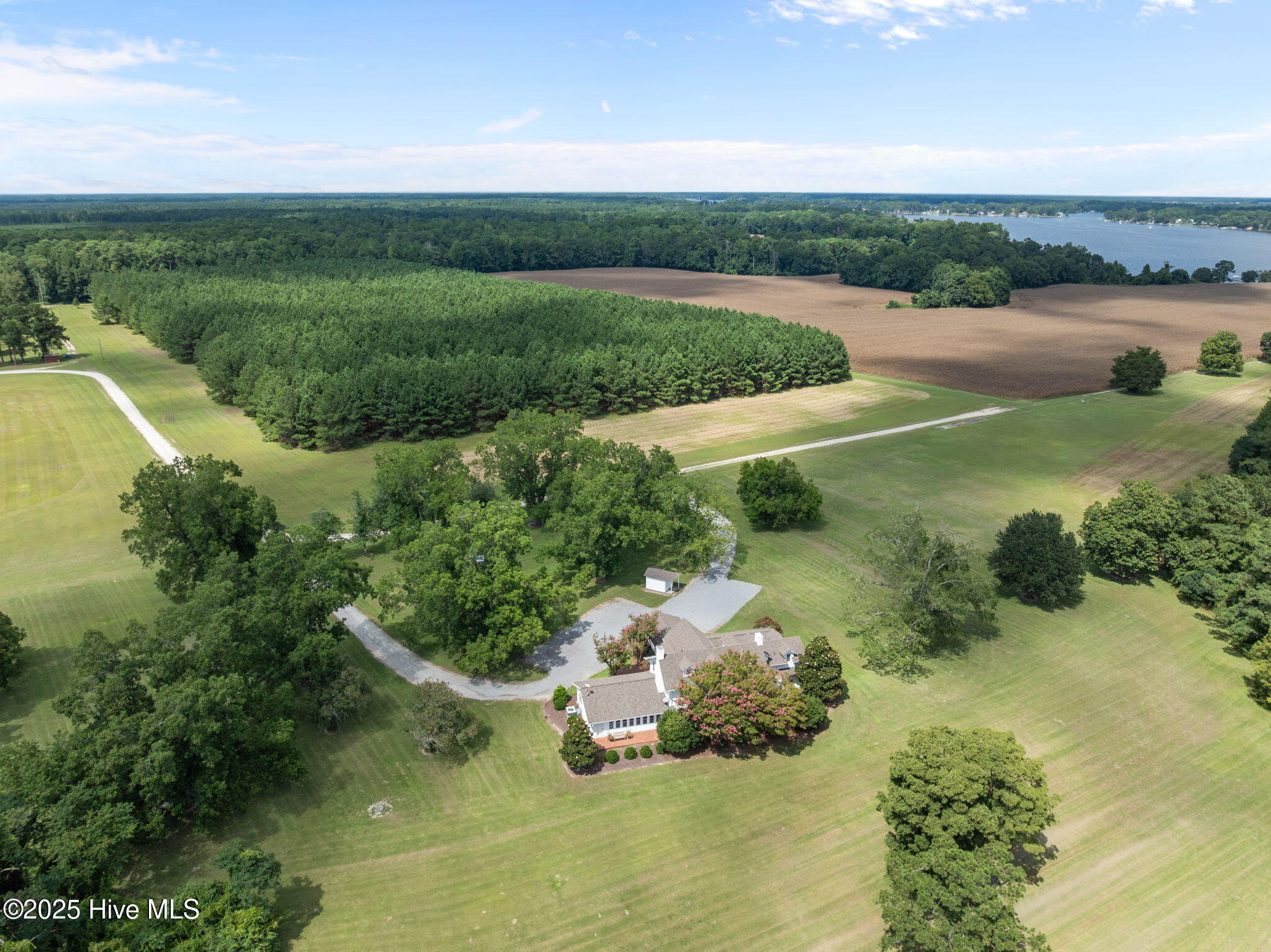 5624 Archbell Road Bath, NC 27808 - Photo 2 of 135 66-web-or-mls-DJI_0757