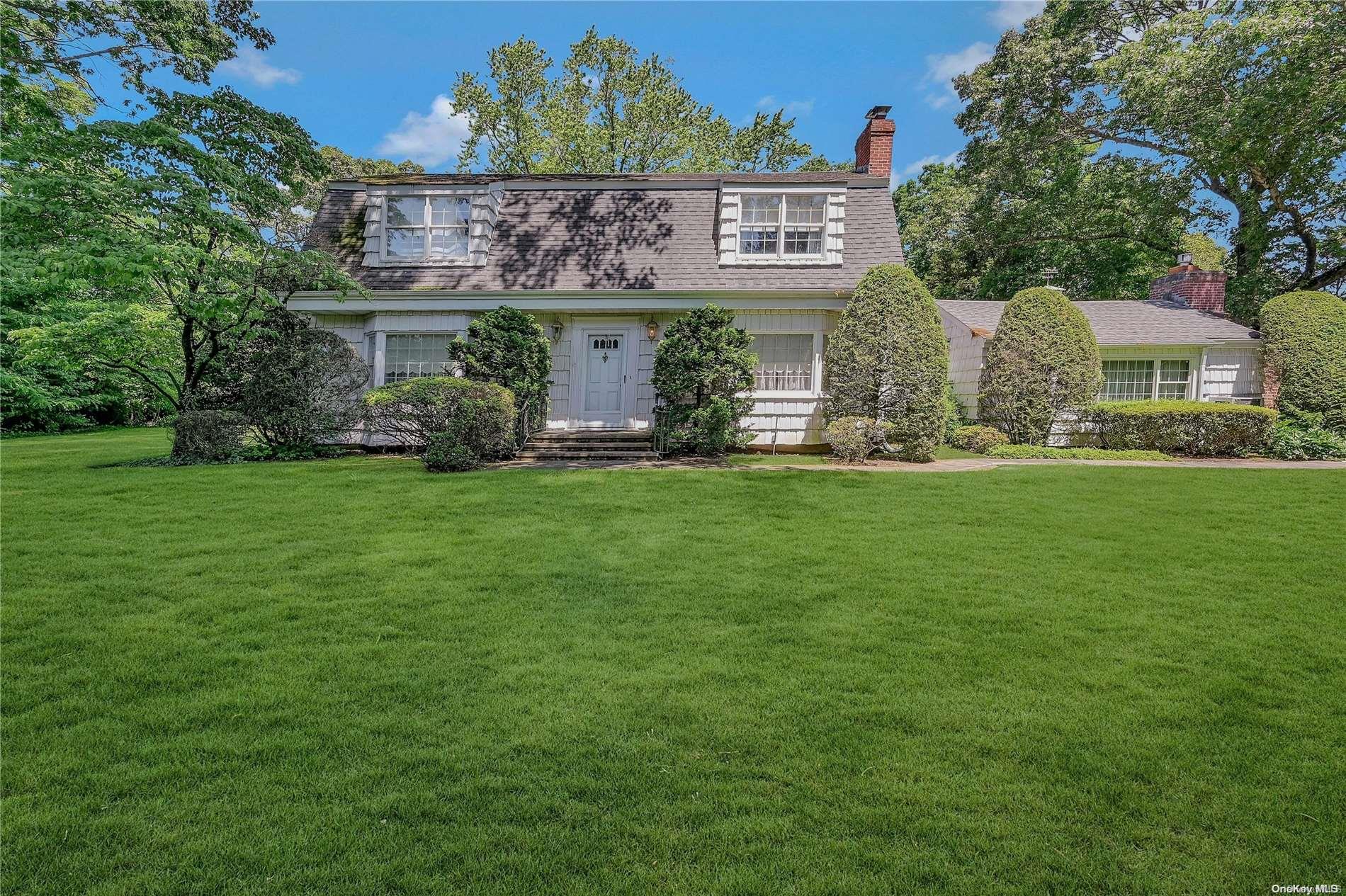 36 Titus Lane Cold Spring Harbor, NY 11724 - Photo 1 of 1 Gallery Image 1