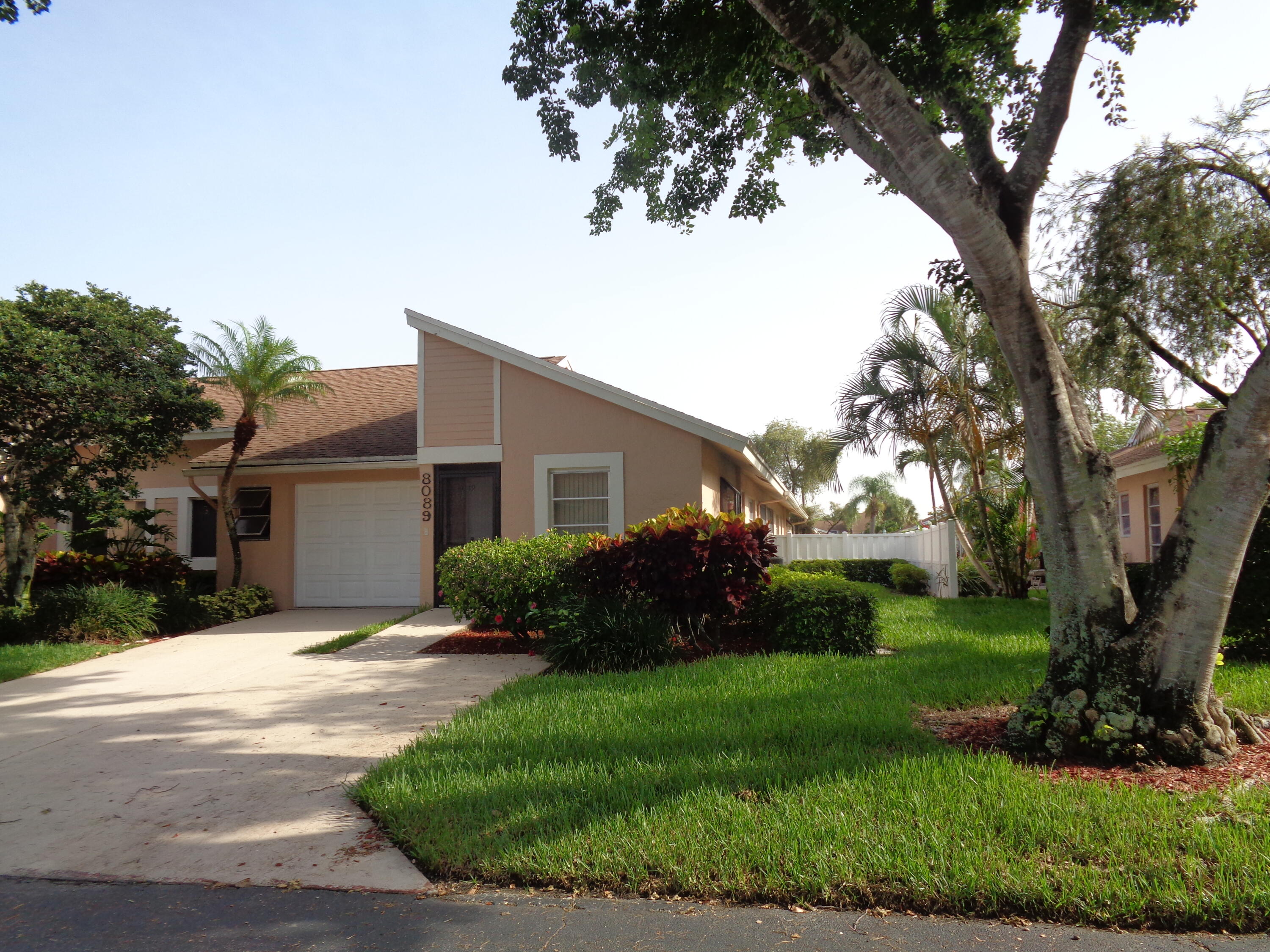8089 Springtree Road, Unit D Boca Raton, FL 33496 - Photo 1 of 23 FRONT