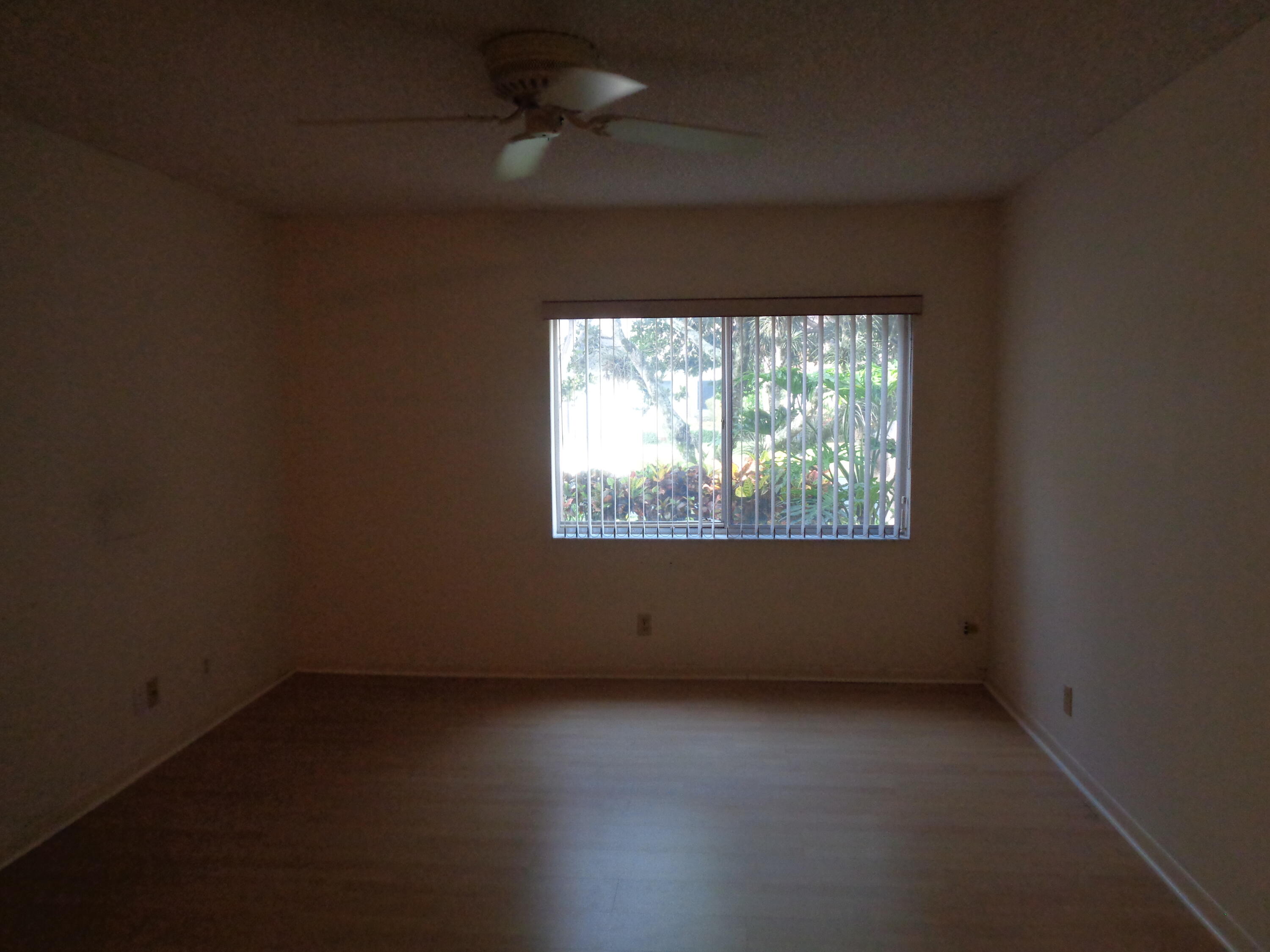 8089 Springtree Road, Unit D Boca Raton, FL 33496 - Photo 11 of 23 021
