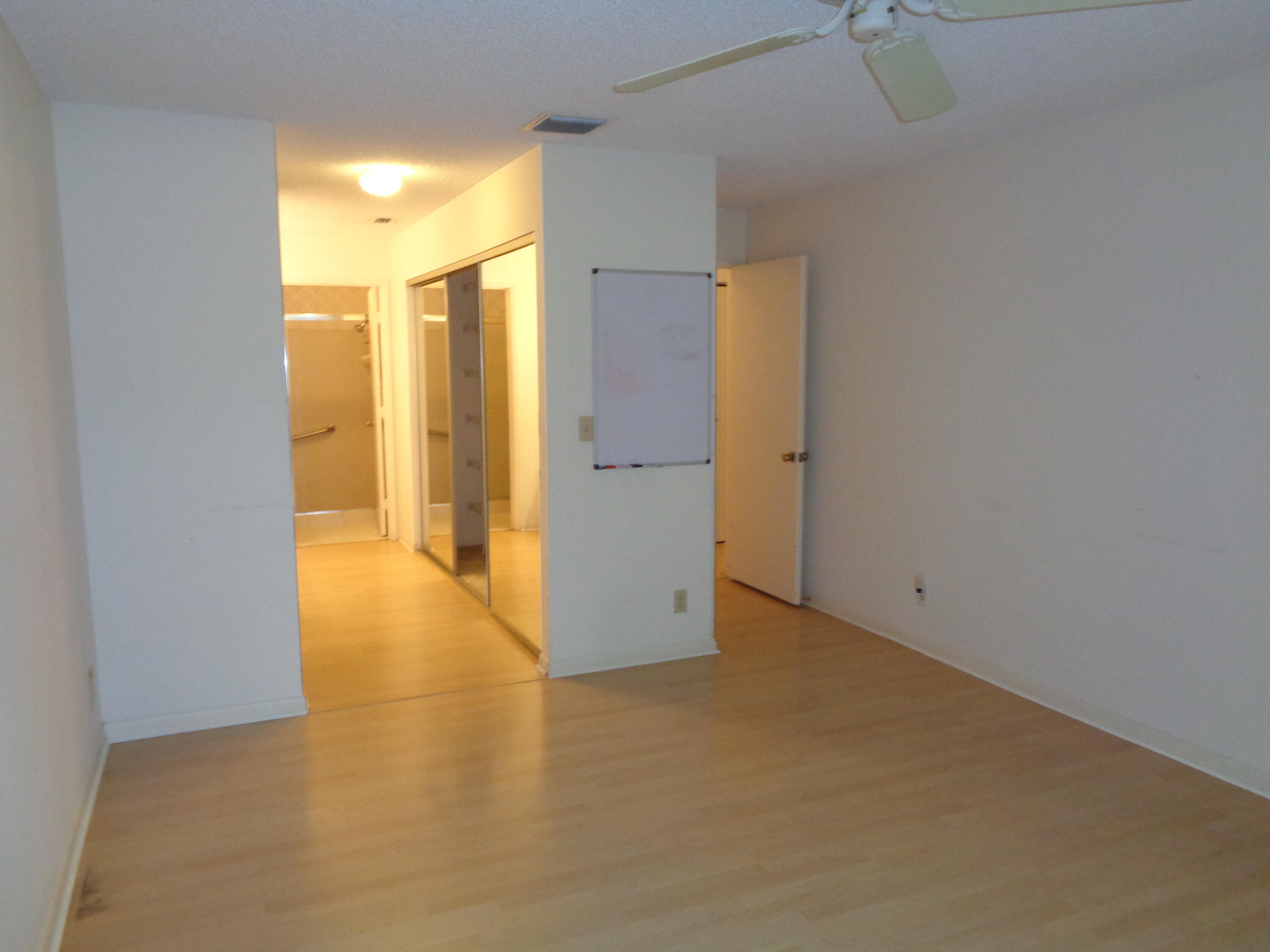 8089 Springtree Road, Unit D Boca Raton, FL 33496 - Photo 13 of 23 024