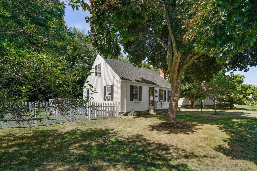 26 Rinaldo Road Weymouth, MA 02191 - Photo 3 of 27 a view of a house with a yard