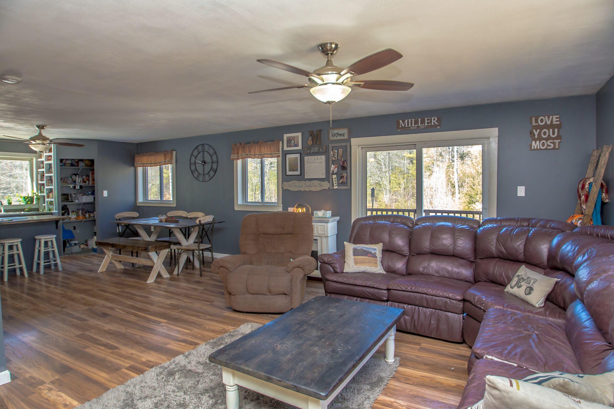 32 Chase Mill Road Effingham, NH 03882 - Photo 2 of 33 dining