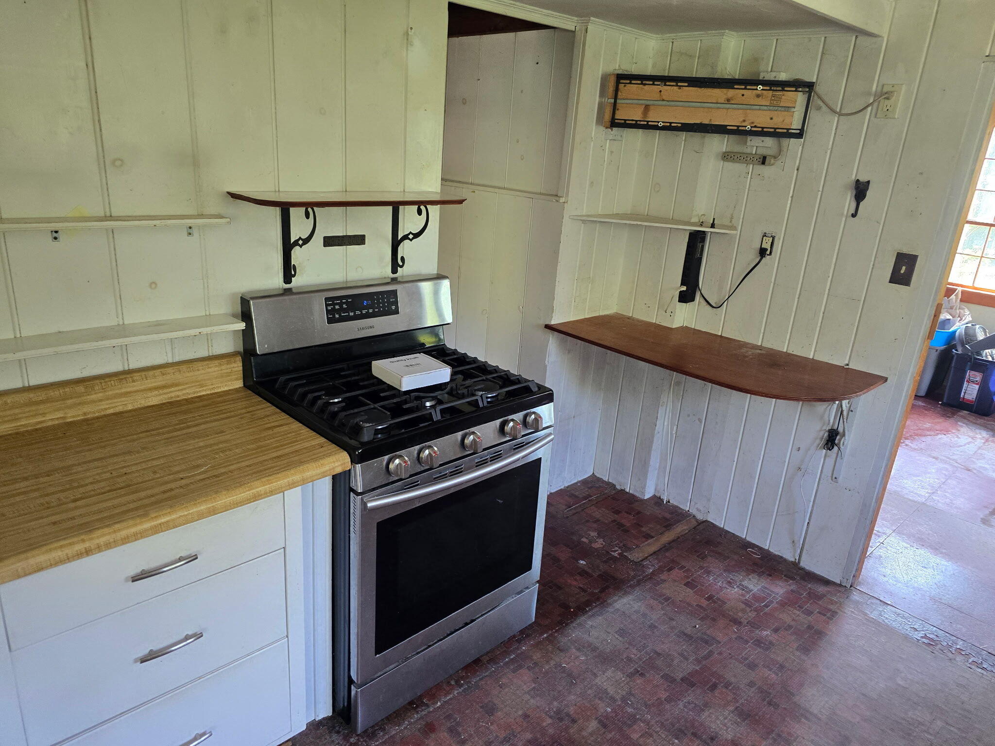 10 Benson Road Truro, MA 02666 - Photo 13 of 36 1000128077