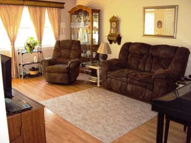 409 Brook Forest Drive Anderson, SC 29621 - Photo 6 of 25 Gallery Image 6