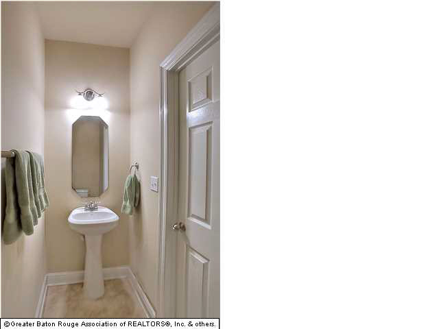5223 Quarter Lane Baton Rouge, LA 70809 - Photo 22 of 23 Gallery Image 22