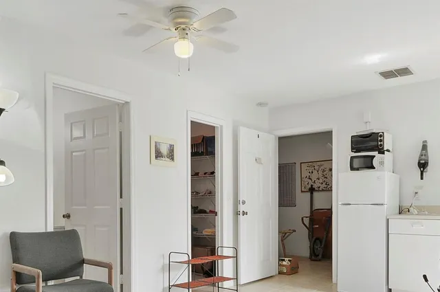 $1,100 | 2210 South 34th Street, Fort Pierce, FL 34947