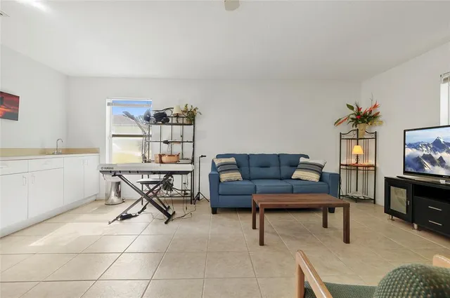 $1,100 | 2210 South 34th Street, Fort Pierce, FL 34947