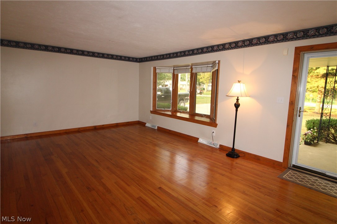 156 Marks Road Brunswick, OH 44212 - Photo 7 of 29 Gallery Image 7