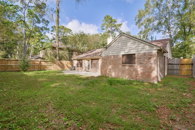 $2,000 | 3318 Golden Willow Drive, Kingwood, TX 77339