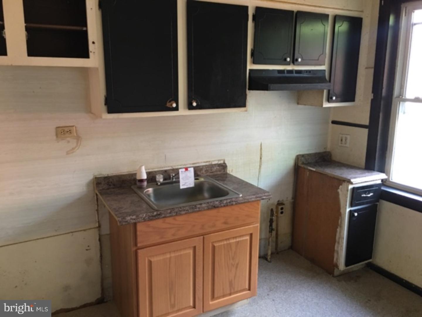 2894 North Congress Road Camden, NJ 08104 - Photo 6 of 12