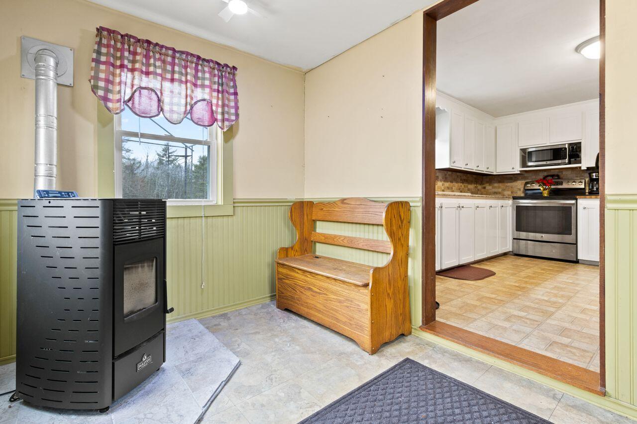 82 Watson Mill Road Saco, ME 04072 - Photo 12 of 68 20251223LH-71005