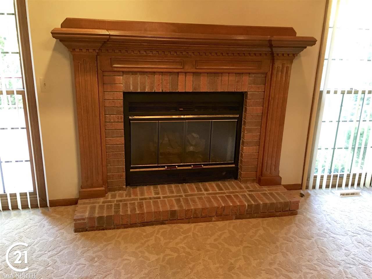 46946 Barbara Road Macomb, MI 48044 - Photo 10 of 50