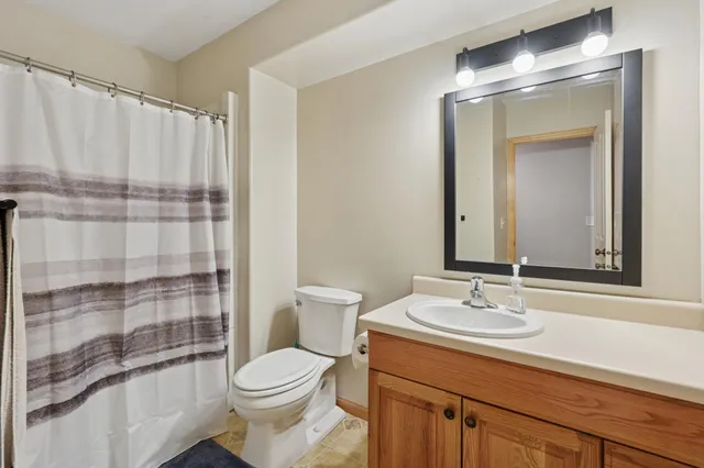 $565,000 | 6664 Clearwater Creek Drive, Hugo, MN 55038