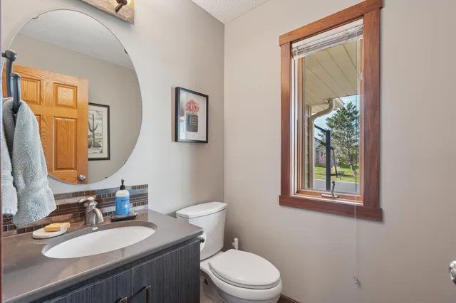 $565,000 | 6664 Clearwater Creek Drive, Hugo, MN 55038