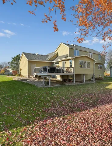 $565,000 | 6664 Clearwater Creek Drive, Hugo, MN 55038