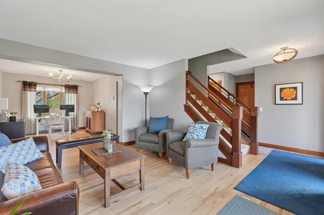 $565,000 | 6664 Clearwater Creek Drive, Hugo, MN 55038