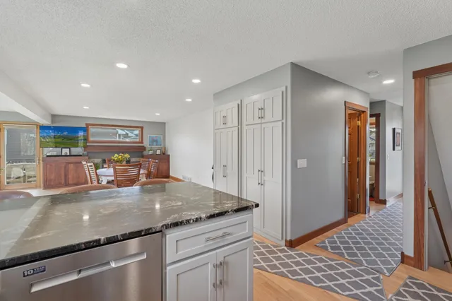 $565,000 | 6664 Clearwater Creek Drive, Hugo, MN 55038