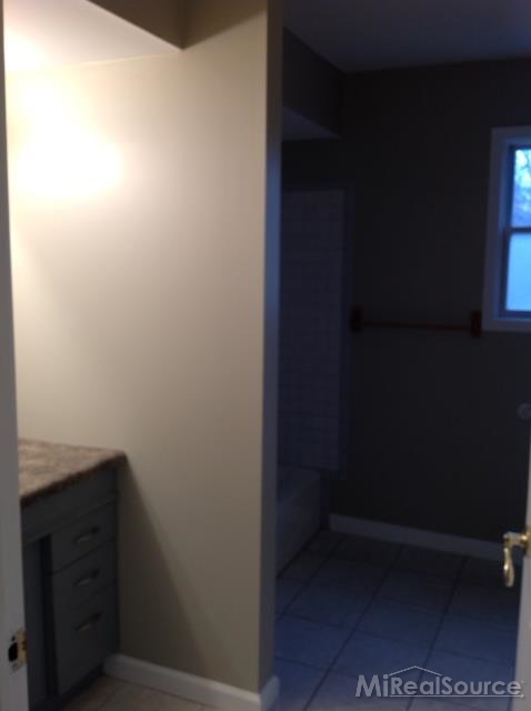 2361 South Lake George Road Metamora, MI 48455 - Photo 13 of 19 Gallery Image 13