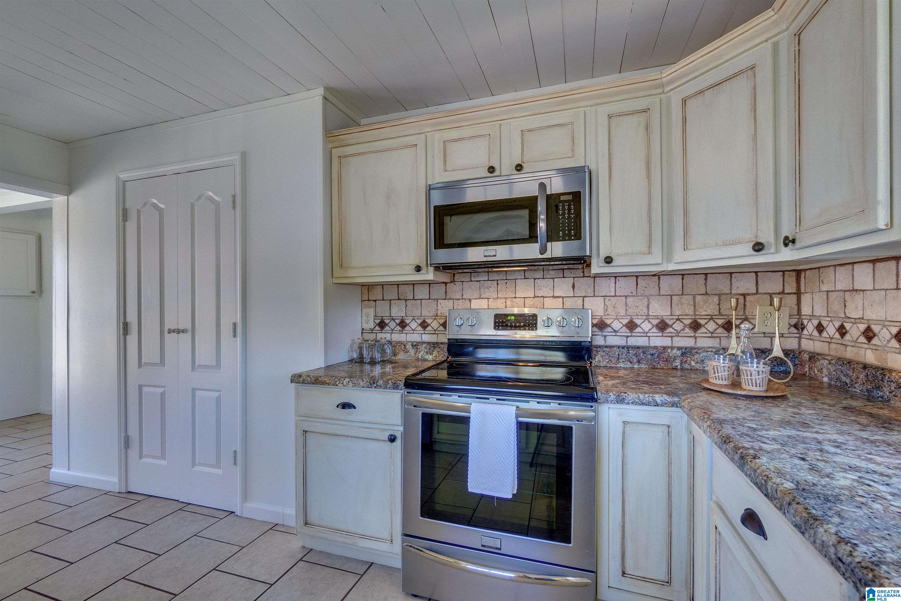 1207 County Road 153 Jemison, AL 35085 - Photo 27 of 54